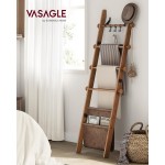 VASAGLE Deckenleiter für Wohnzimmer, 5-stufiges Leiterregal aus Holz, dekorativer Bauernhaus-Deckenständer mit Kunstledertasche, Metallhaken, Seitenhaken, für Schlafzimmer, Karamellbraun ULLS022K01 VASAGLE Deckenleiter für Wohnzimmer, 5-stufiges Leiterregal aus Holz, dekorativer Bauernhaus-Deckenständer mit Kunstledertasche, Metallhaken, Seitenhaken, für Schlafzimmer, Karamellbraun ULLS022K01