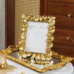 Cuspin 5x7 Bilderrahmen, Vintage-verzierter goldfarbener Harzrahmen mit Glasfront, Ginkgoblatt-strukturierter Fotorahmen zum Aufhängen an der Wand oder als Tischdekoration, Retro-Design-Heimdekor-Geschenk Cuspin 5x7 Bilderrahmen, Vintage-verzierter goldfarbener Harzrahmen mit Glasfront, Ginkgoblatt-strukturierter Fotorahmen zum Aufhängen an der Wand oder als Tischdekoration, Retro-Design-Heimdekor-Geschenk
